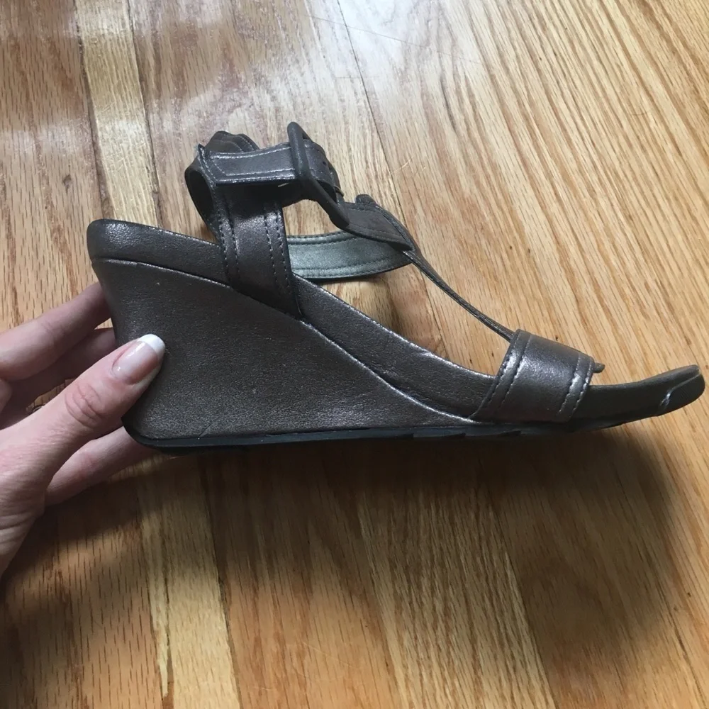 Kenneth Cole Reaction Sandals